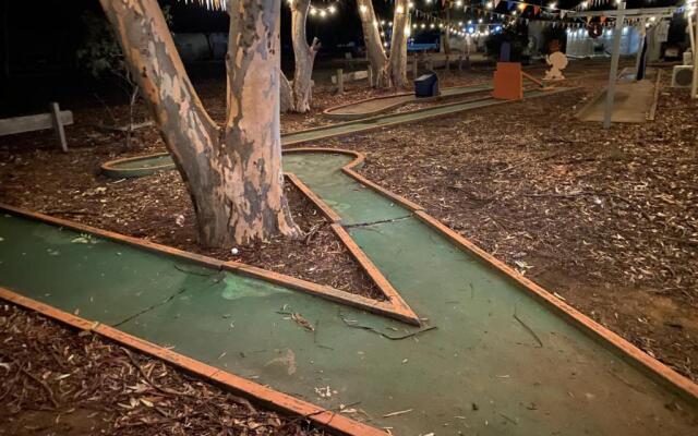 Charlton Motel - Victoria