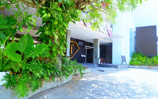 Fashion Hotel Legian