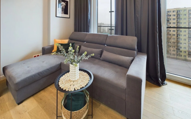 Business Apartment Parking by Renters