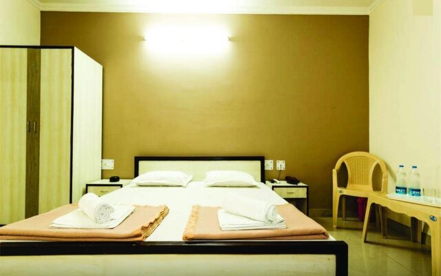 OYO 12784 Fabebo Hotel