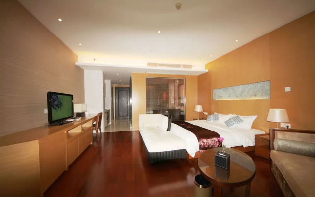Amanda Seaview Resort Apartment
