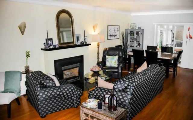 Carbonnel Bed & Breakfast