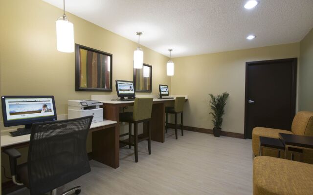 Staybridge Suites Orlando at SeaWorld by IHG