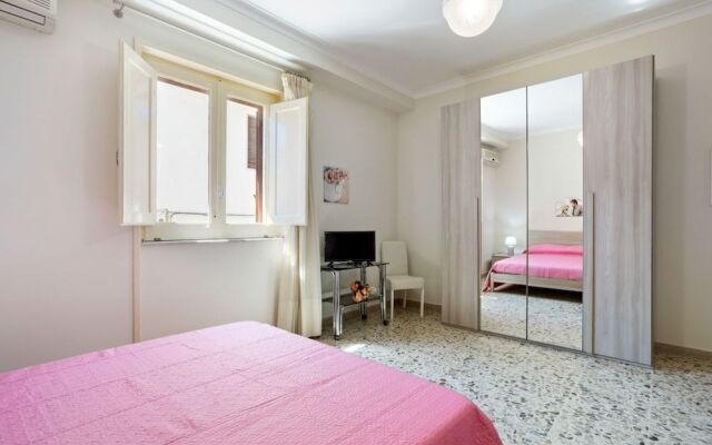 Tra il Centro e Il Mare Apartment con terrazzo