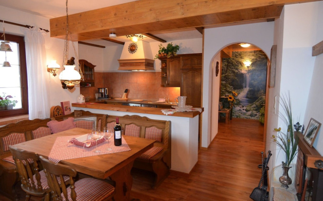 Quaint Apartment in Zeil am Main With Terrace