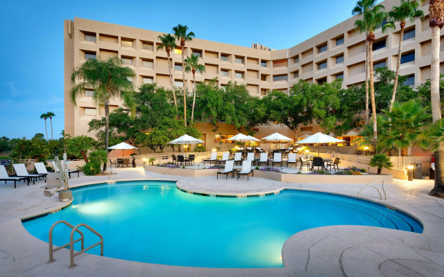 Hilton Tucson East