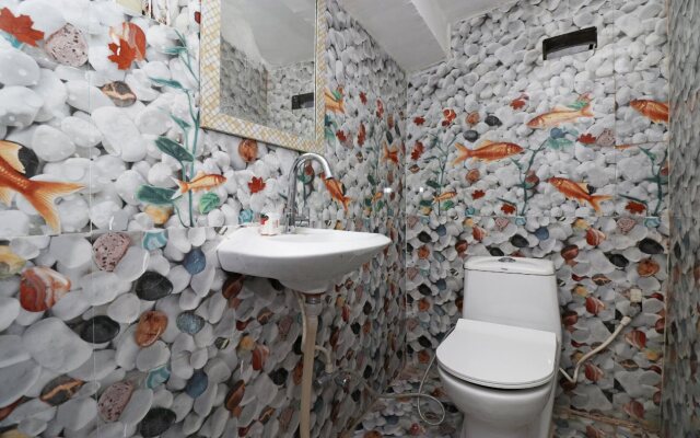 Hotel Raj Shree By OYO Rooms