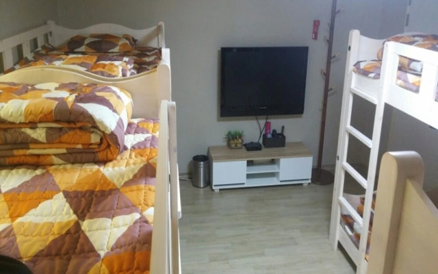 Tongyeong Moda Guest House