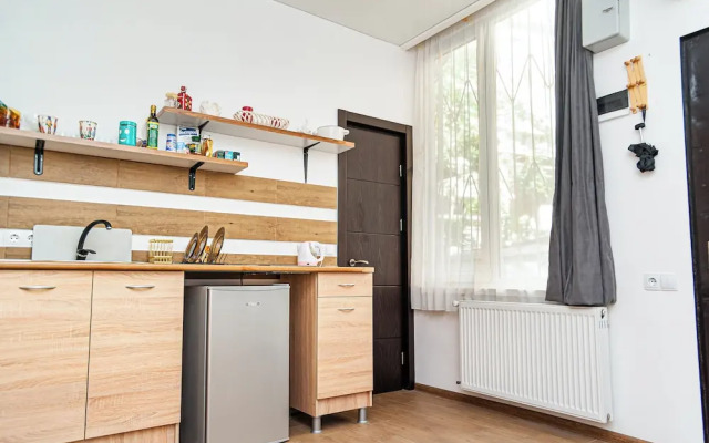 Cute Ground Floor with Free Parking