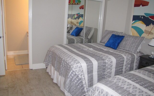 Beach House Condos by Crystal Waters