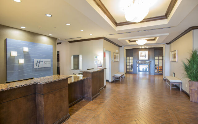 Holiday Inn Express Hotel & Suites Richwood-Cincinnati South by IHG