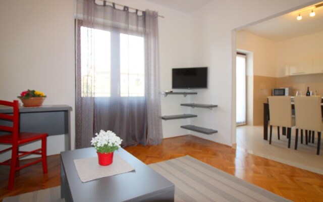 Welcoming Apartment near Sea in Porec