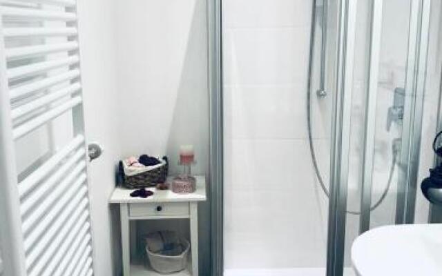 Golden Gapa Central Family Apartment 28