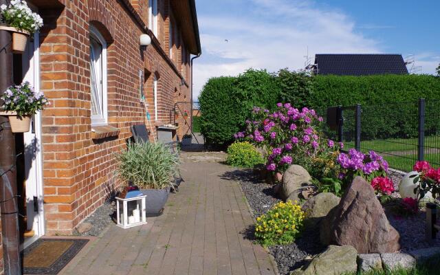 Apartment With Terrace Near the Baltic Sea