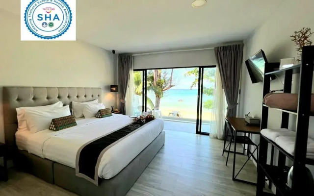 Thai Kamala Beach Front