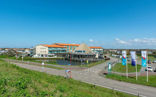 Apartment in Dunes With Stunning Views