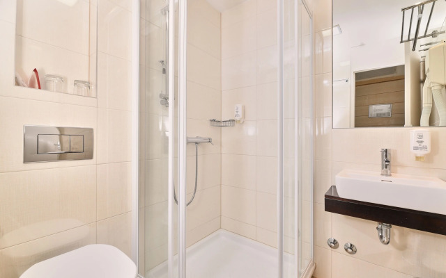 Hotel Mediteran Plava Laguna