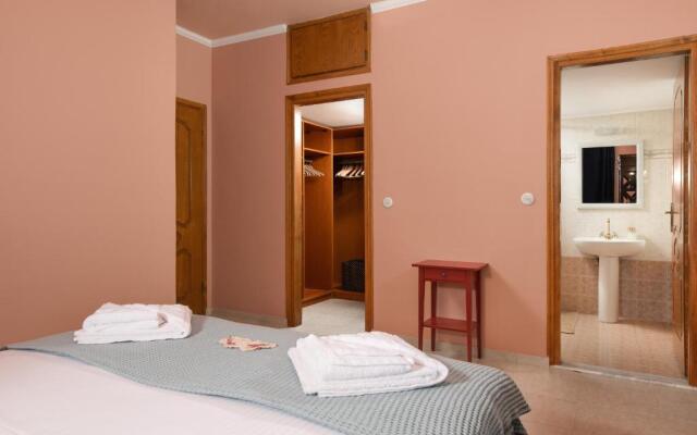 Villa - 1st Floor
