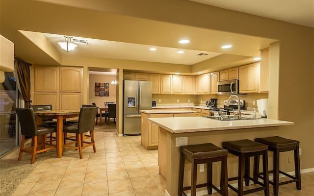 Litchfield Manor BR by Casago