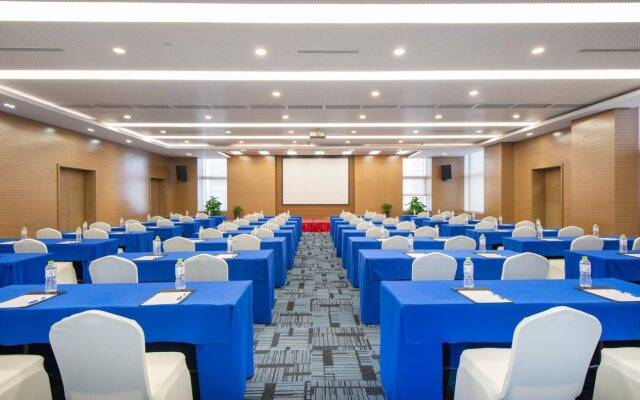 Holiday Inn Express Chengdu West Gate by IHG