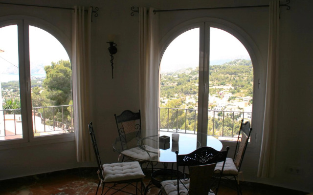 Casa León with private pool great view