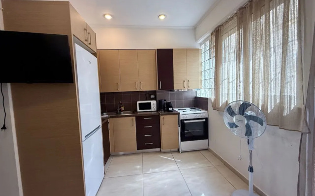 Alimos Cozy Apartment