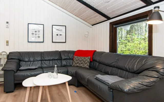 6 Person Holiday Home in Oksbol-by Traum