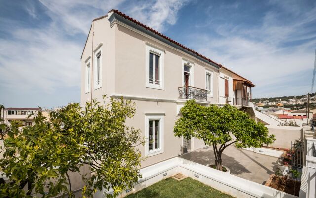 Camara Residence