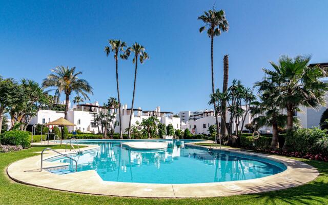 Guadalvilla 39 in San Pedro de Alcántara