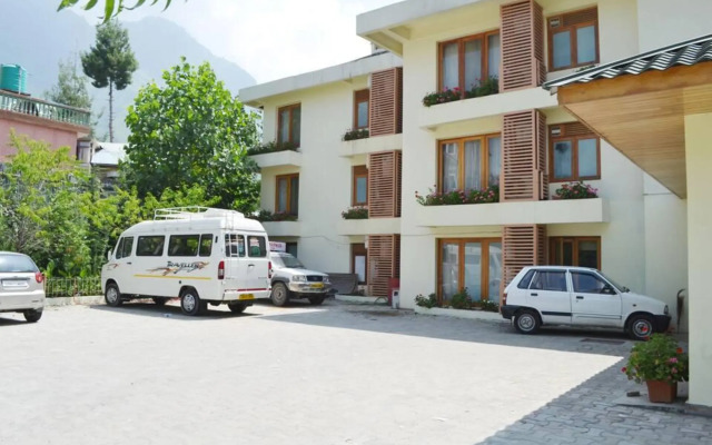 Paradise Gateway Hotel