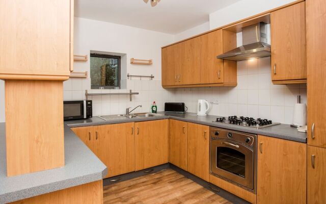 Bright 2Bed Water Side Flat