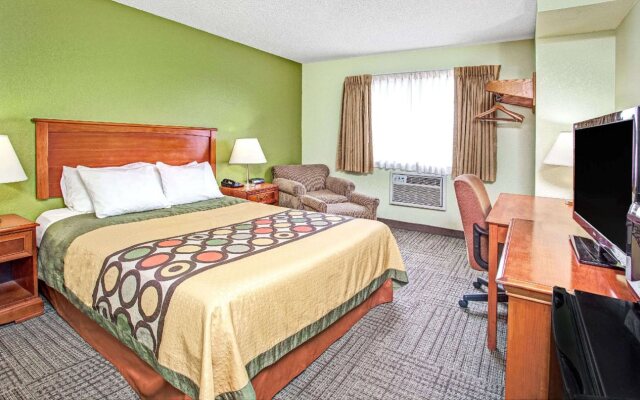 American Inn Suites Detroit Metro Airport