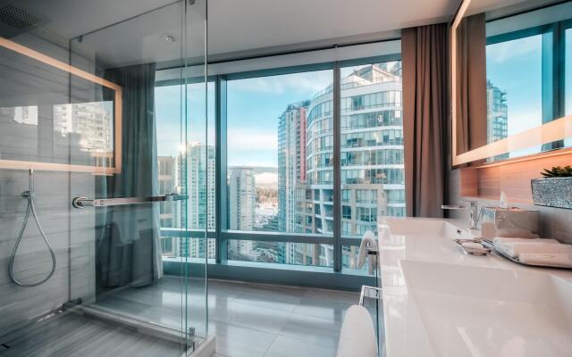 Paradox Vancouver