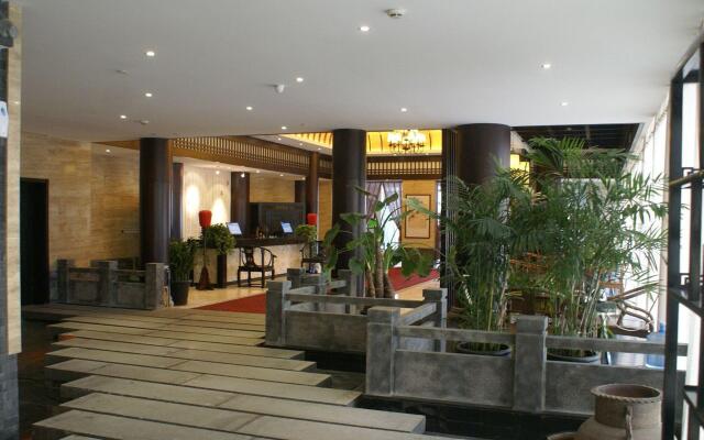 Tianjin Binhai Rezen Hotel
