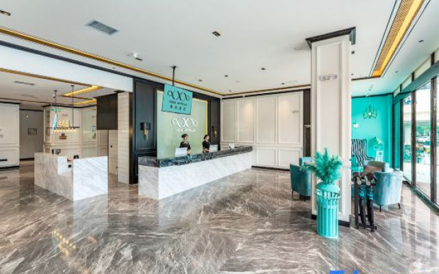 Xana Hotelle Flagship (Qionghai City Center Zaliang Street)
