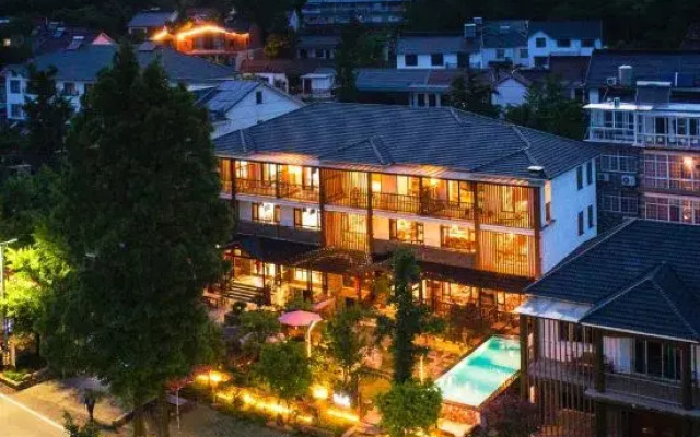 Yunqi · She Hostel