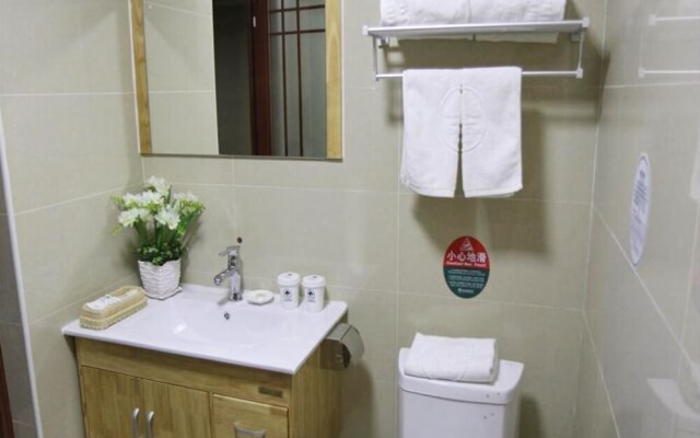 GreenTree Inn Tianjin Xiqing Development Zone Renrenle Square Express Hotel