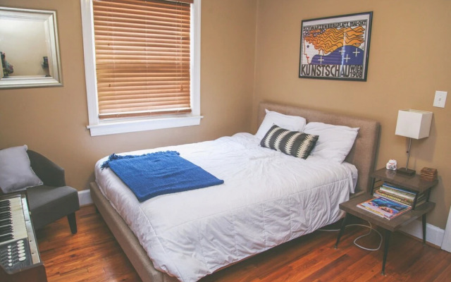 Woodbine Charmer 12 min to Downtown Nashville!