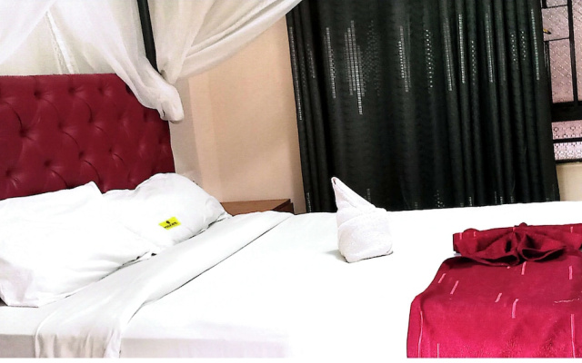 Toque & GN Hotel