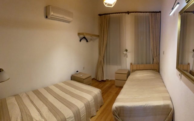 Atelya Art Hotel