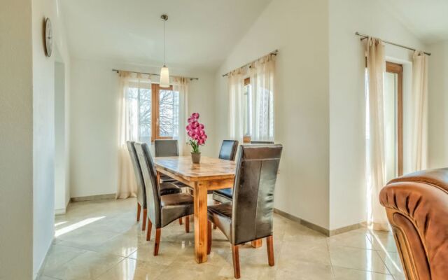 Apartment Ulika Poreč/Tar 41213