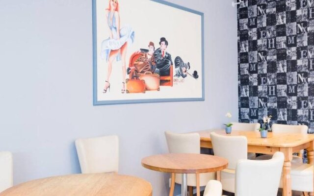 3 Star Hostel
