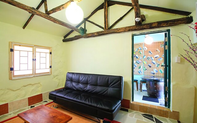 Jeju Nerewat Pension