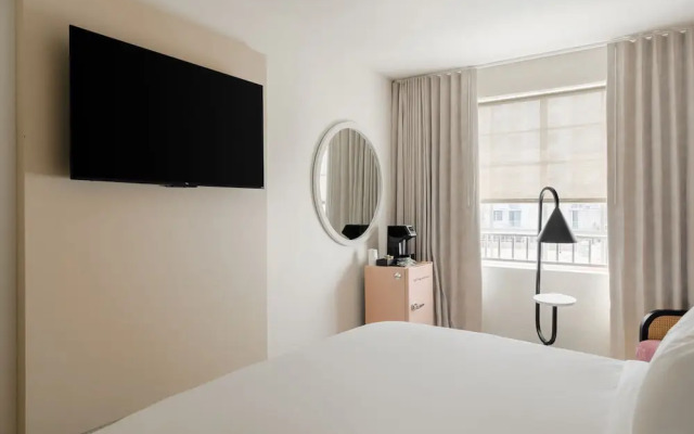 FOUND Hotel Miami Beach