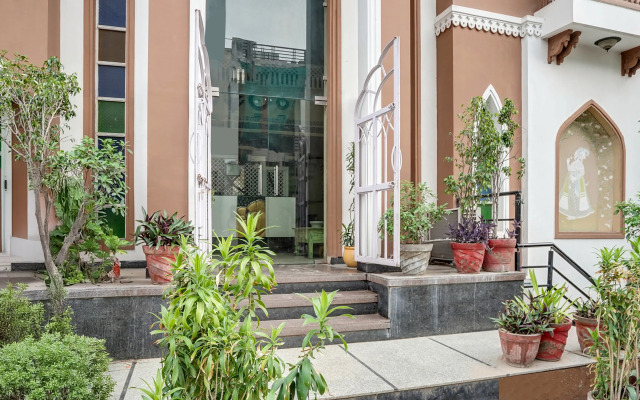 Townhouse OAK Hotel Dev Villas