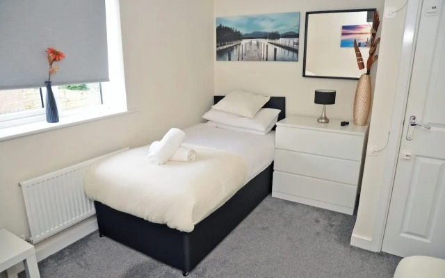 2 Bedroom Home-sleeps7,fast Wifi,near Altontowers