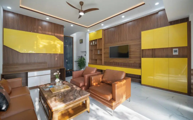 D&C House - Near My Khe Beach