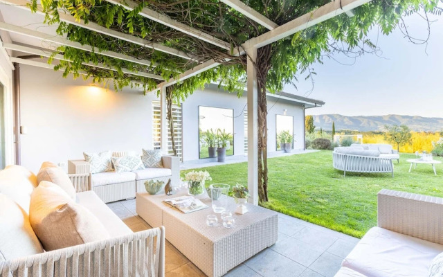 The Secret Escape Villa