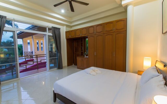 Seaview Tropical 3BR Pool Villa