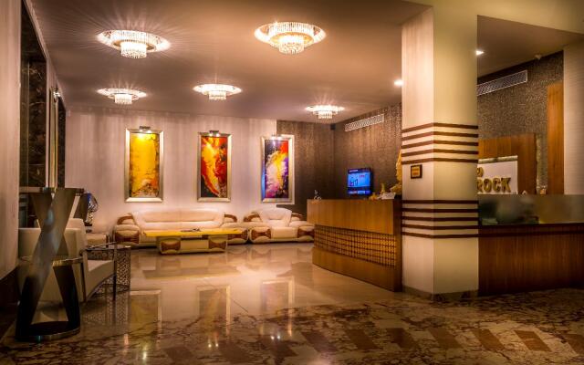 Hotel Sea N Rock